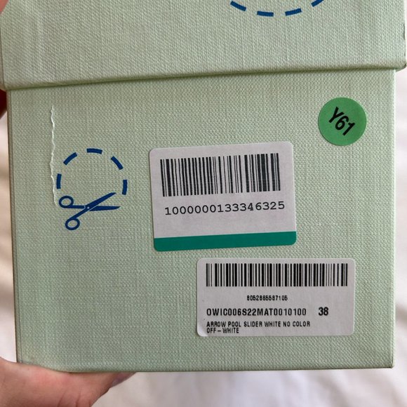 OFF-WHITE Arrow Pool Slides - Picture 5 of 5